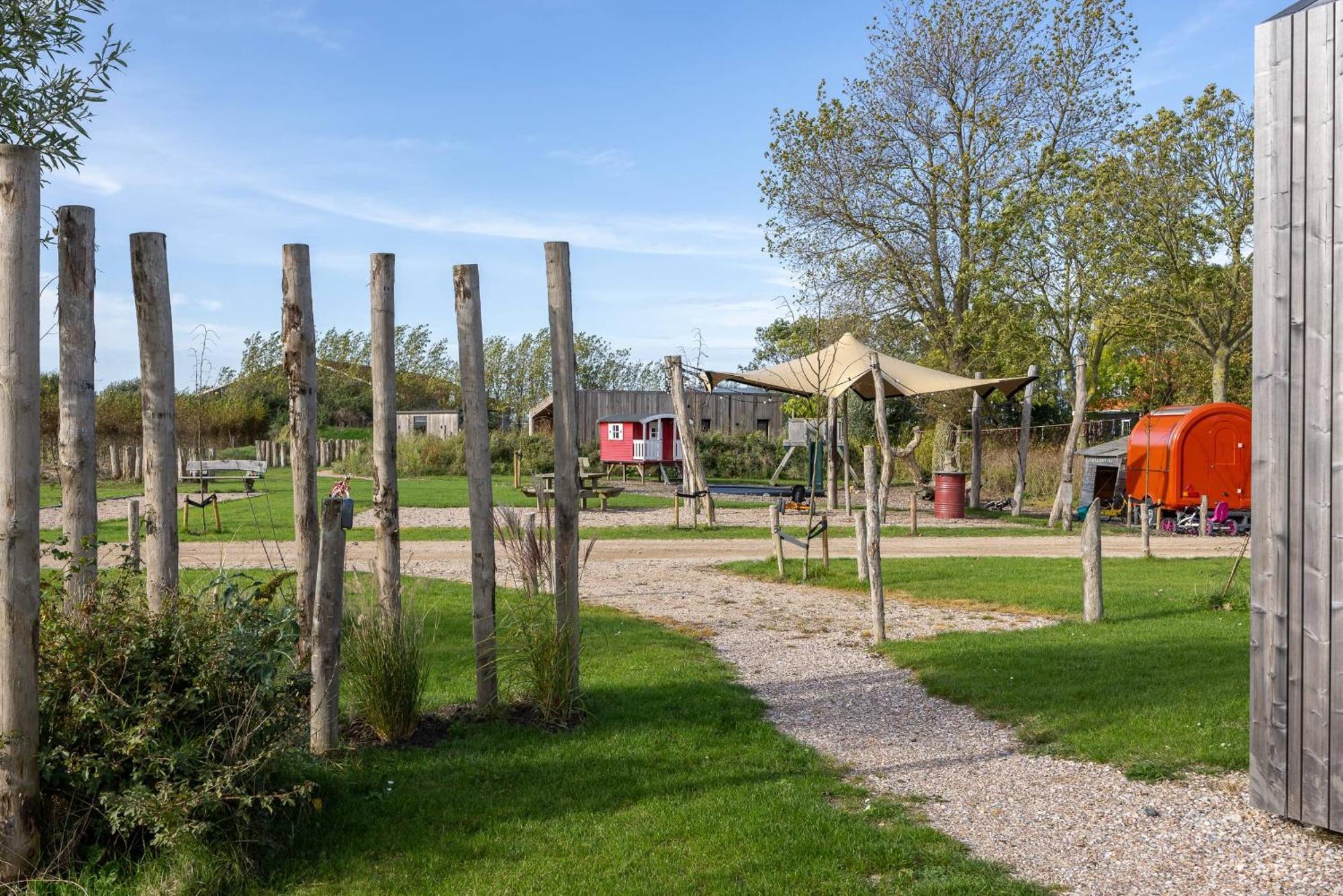 Hello Zeeland - Zeeuwse Liefde Tiny House 3 Westkapelle Exterior foto